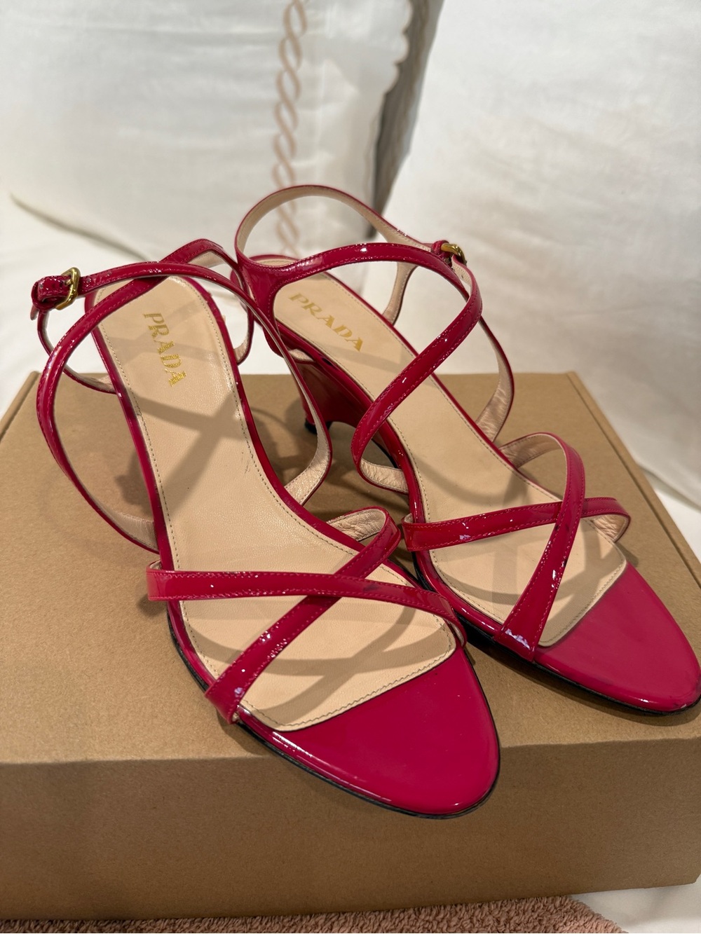 Prada Red Patent Strappy Heels Size 39 – Pointed Toe Ankle Strap – Elegant